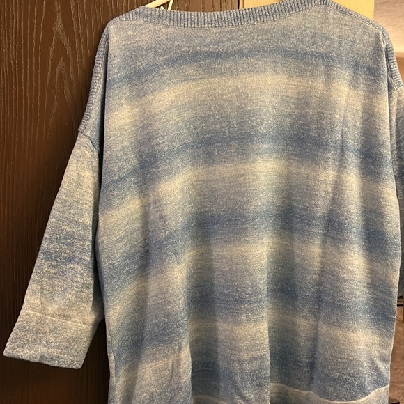 Croft and Barrow 3/4 Sleeve Top Size 2x - Picture 3 of 4